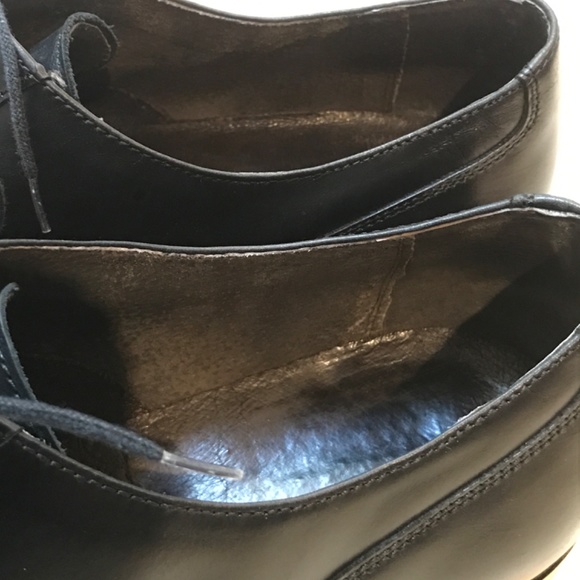 John Varvatos Wingtips Sz 13m main image 12